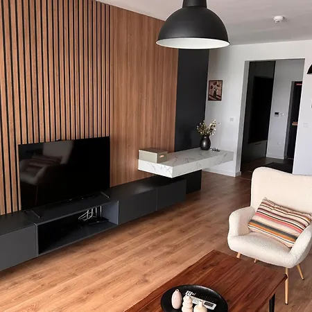 Gleam Legend Apartament Dunajská Streda